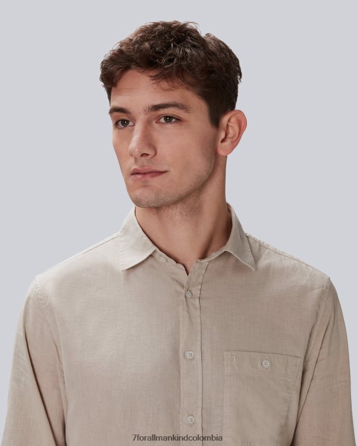 vestir 7 for All Mankind camisa con botones y un bolsillo en color sésamo JBNRD691