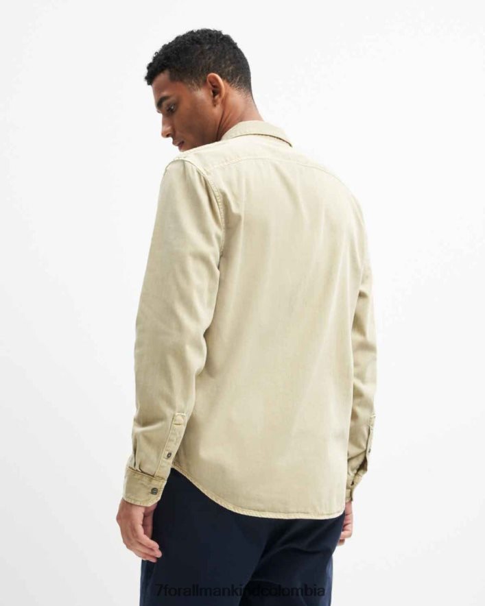 vestir 7 for All Mankind camisa con dos bolsillos en color arena JBNRD710
